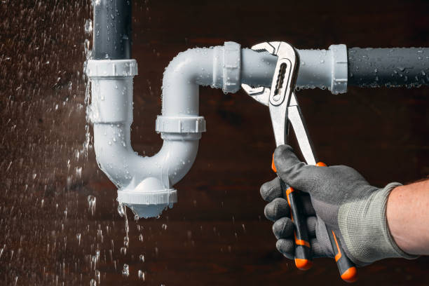 Professional Drain Cleaning technician working in Ivanhoe, NC